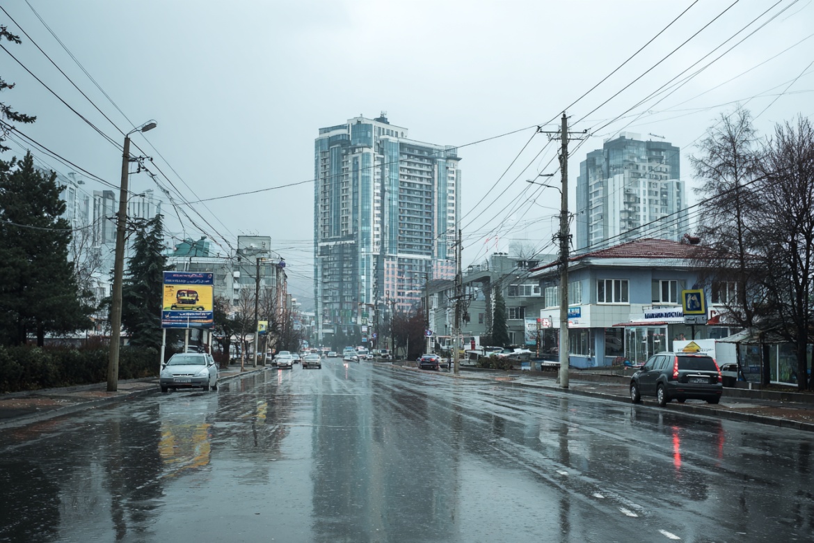 Изображение сгенерировано при помощи нейросети Midjourney