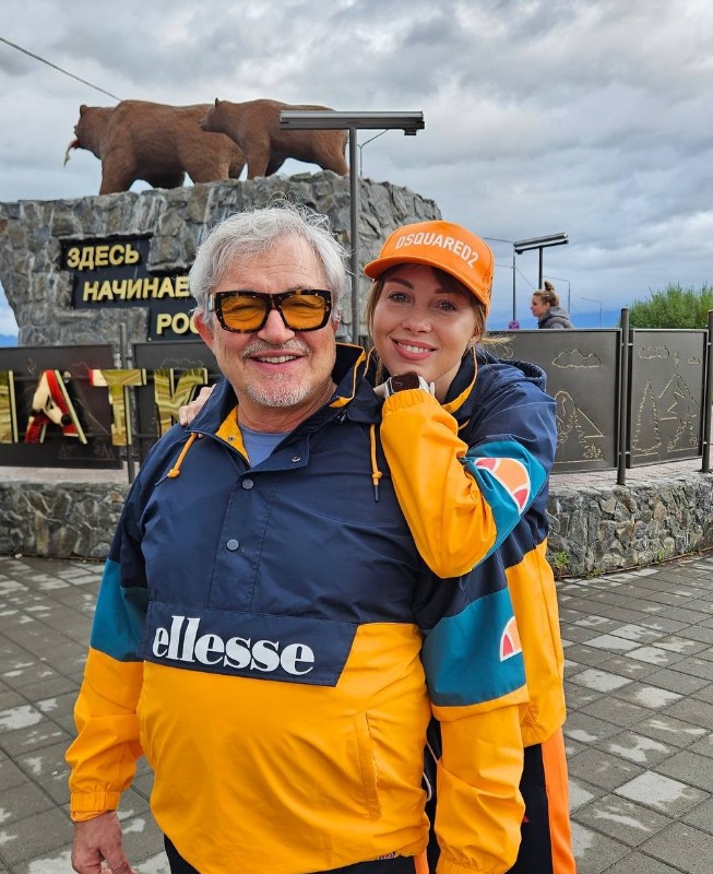 Дмитрий Дибров и Полина Диброва. Фото: Telegram / @dibrovapolina