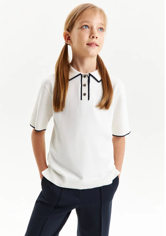 Теплый преппи: какие свитеры, жилеты и брюки выбрать ребенку в школу и не только