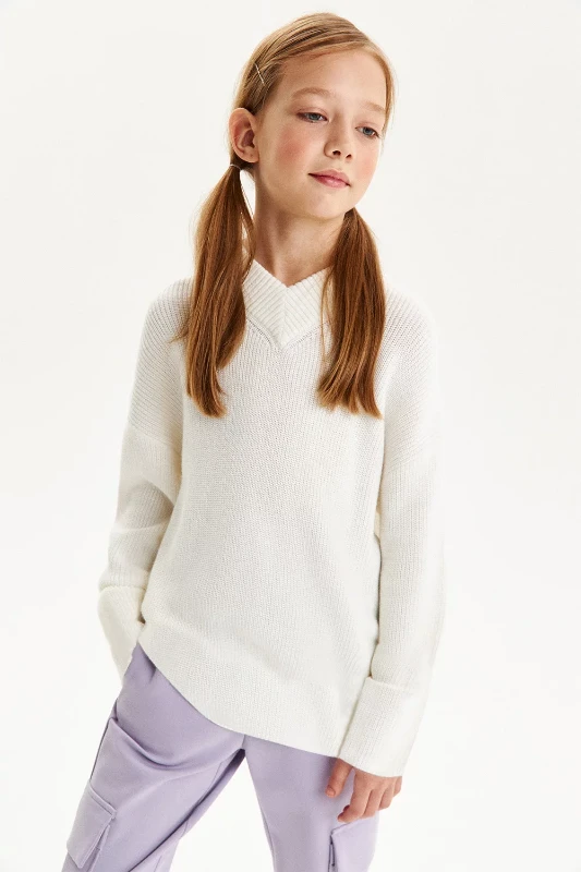 Теплый преппи: какие свитеры, жилеты и брюки выбрать ребенку в школу и не только