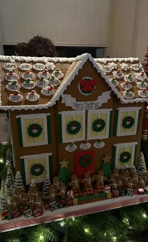 Фото: соцсети / @atianadelahoya