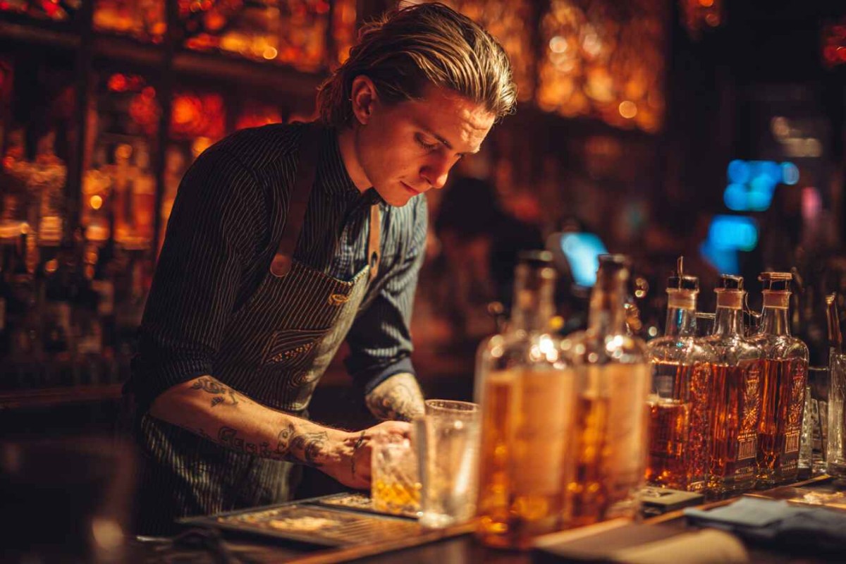 Изображение сгенерировано при помощи нейросети Midjourney