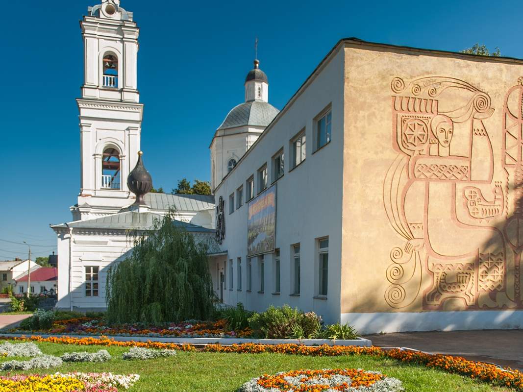 Вид на Тарусскую картинную галерею. Фото: туристический портал Калужской области