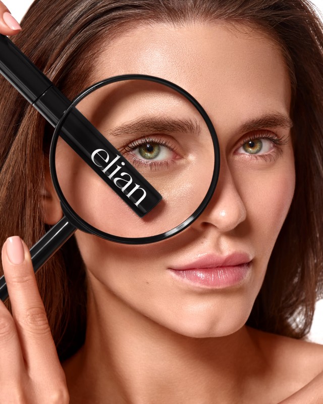 Фото: архивы пресс-службы Elian Russia. Тушь для ресниц Multiverse Mascara