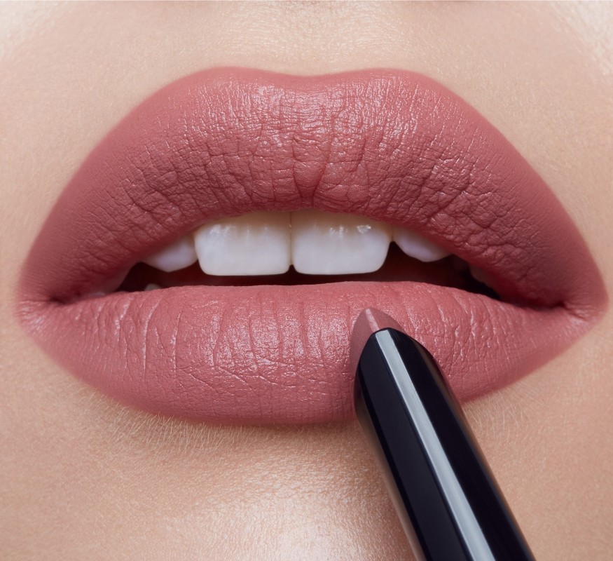 Фото: архивы пресс-службы Annbeauty. Контурная матовая помада YOUR LIPS MATTE 005 Cold Mind