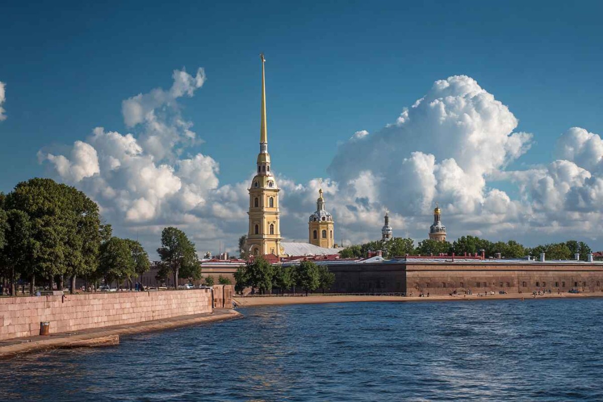 Изображение сгенерировано при помощи нейросети Midjourney