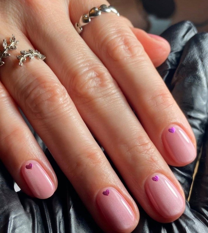 Фото: соцсети / @monmayernails