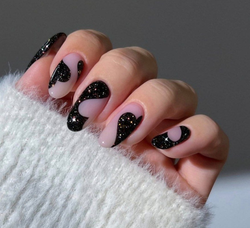 Фото: соцсети / @heygreatnails