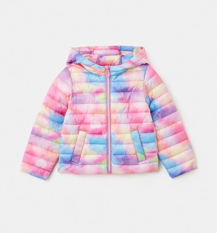 Акцентные куртки: модный fashion-тренд для детей