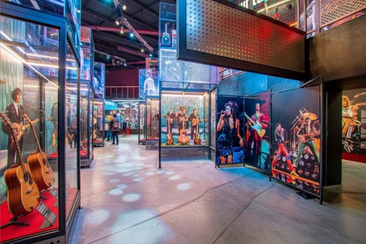 Изображение сгенерировано при помощи нейросети Midjourney