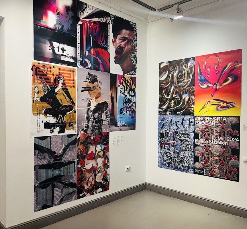 Фрагмент экспозиции биеннале плакатного искусства "Золотая пчела 16" (0+) в Тульском историко-архитектурном музее. Фото: Юлия Крышевич