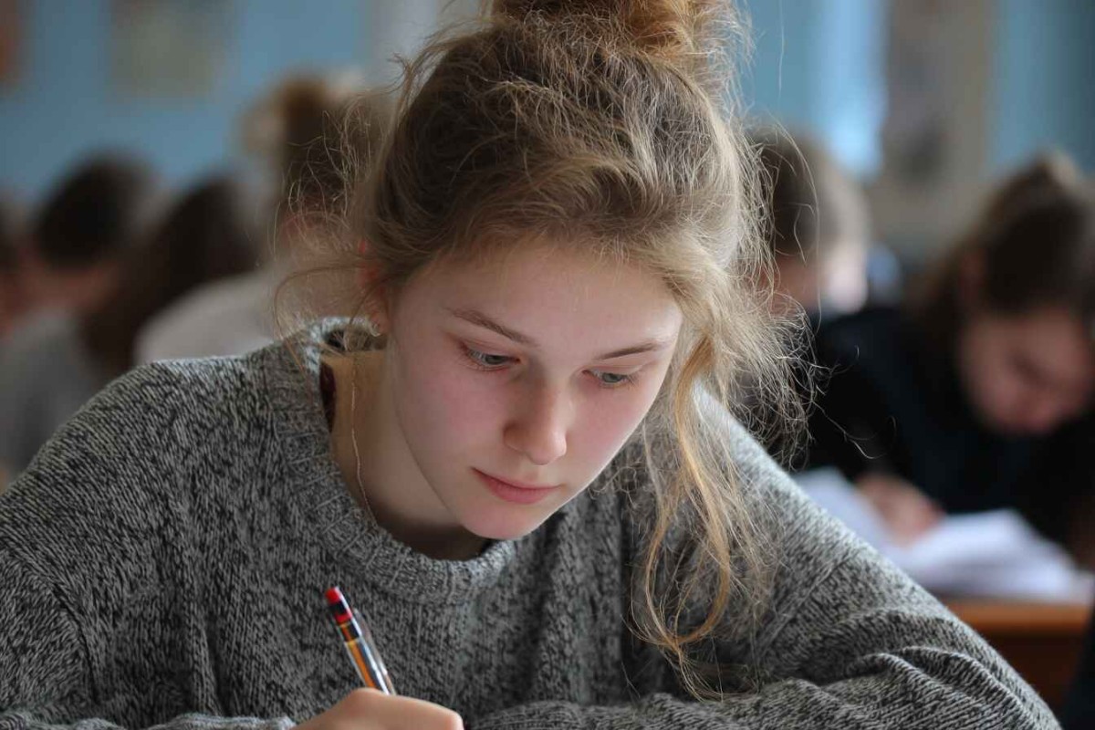 Изображение сгенерировано при помощи нейросети Midjourney