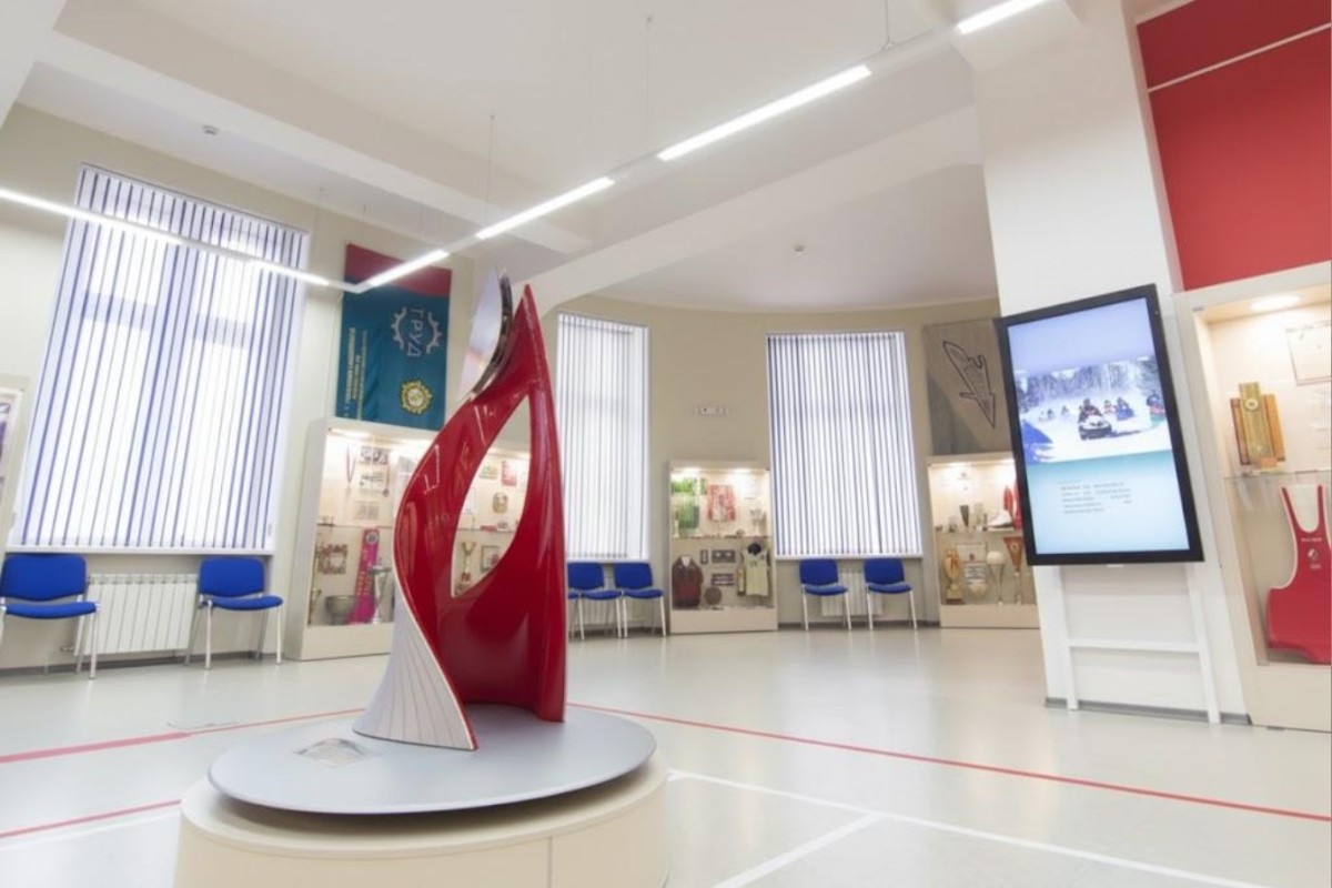 Изображение сгенерировано при помощи нейросети Midjourney