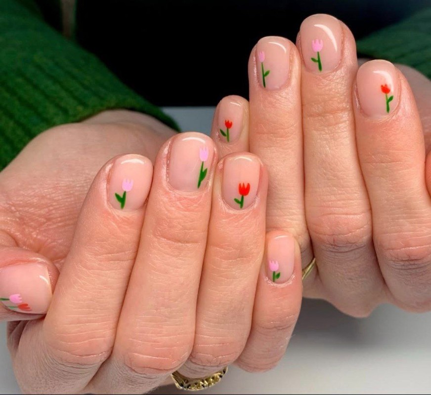 Фото: соцсети / @catcreatesnails