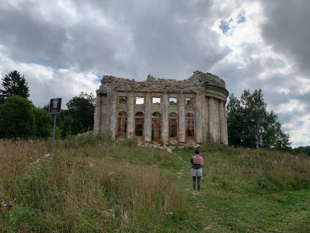 Фильм "Фестиваль…" Кати Ганюшиной и Марии Качалковой. Закадровая съемка. Фото: Герман Строганов. Предоставлено Катей и Марией