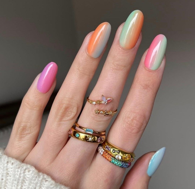 Фото: соцсети / @finewinenails