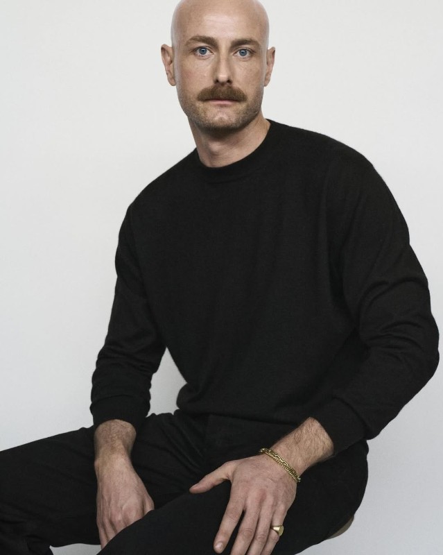 Дрю Хенри. Фото: соцсети / @courreges