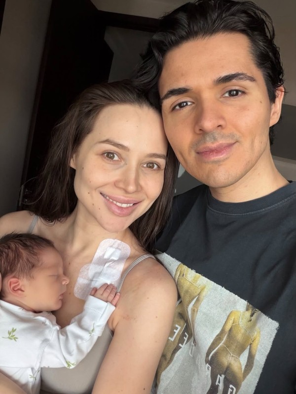 Лерчек и Луис Сквиччиарини с ребенком. Фото: соцсети/@im__lu_