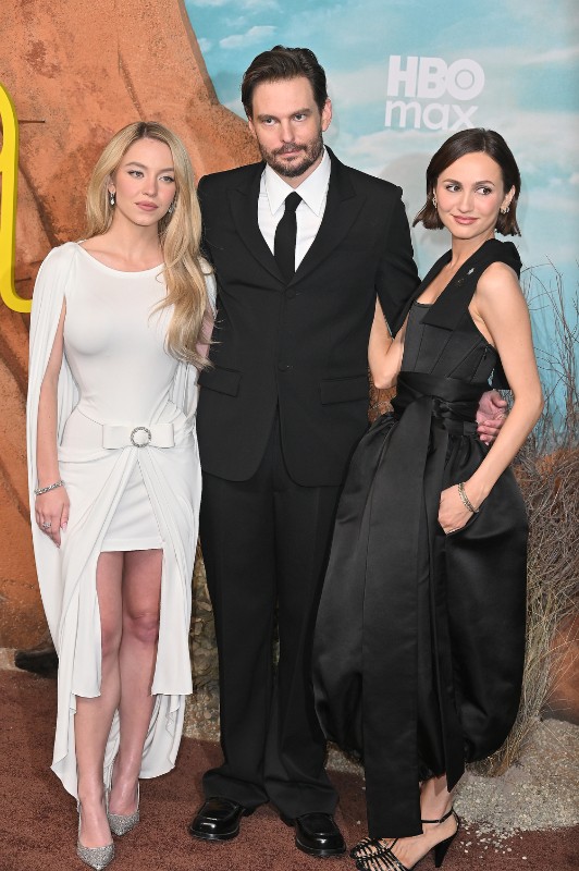  Сидни Суини, Сэм Левинсон, Мод Апатоу. Фото: Legion-Media