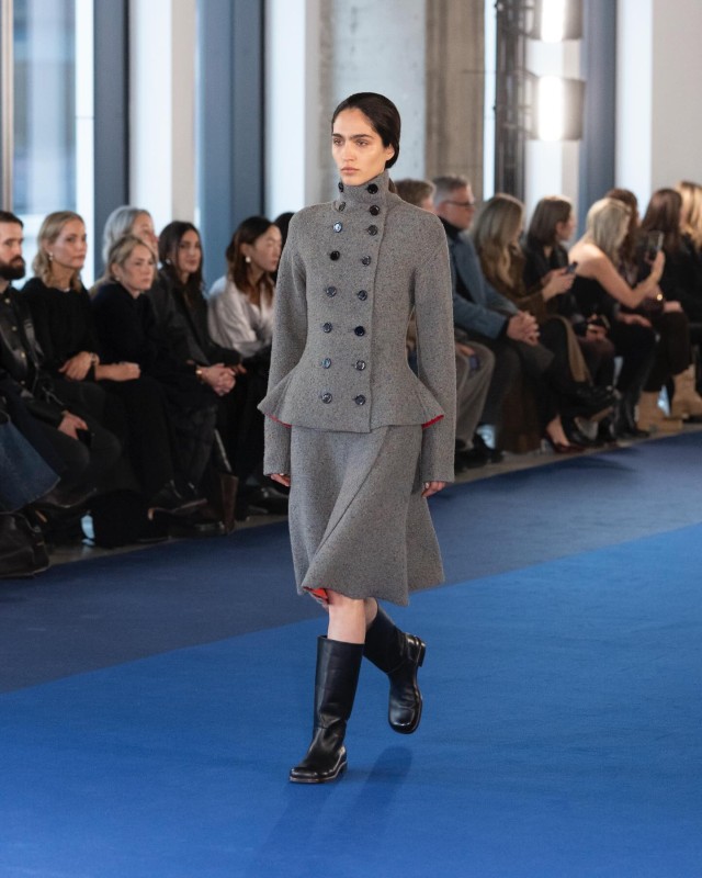 Фото: соцсети / @proenzaschouler