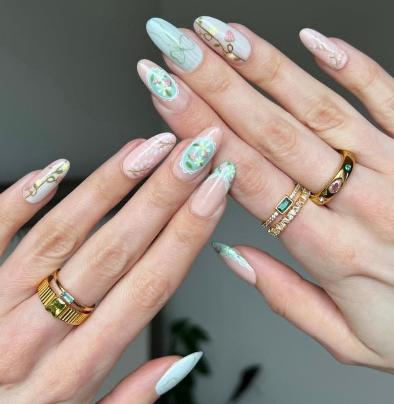 Фото: соцсети / @finewinenails