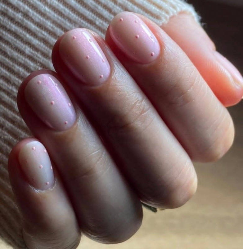 Фото: соцсети / @monmayernails