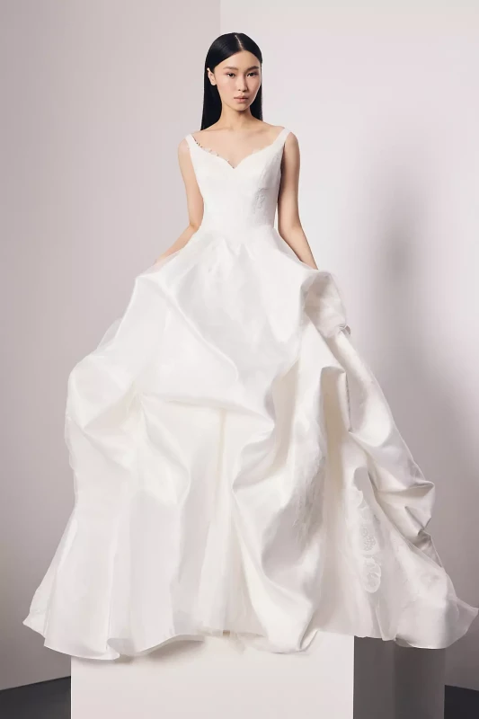 Архив бренда David’s Bridal / www.davidsbridal.com