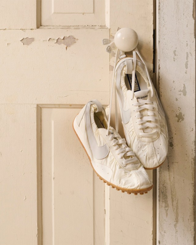 Фото: архив брендов Nike x Jacquemus / www.nike.com