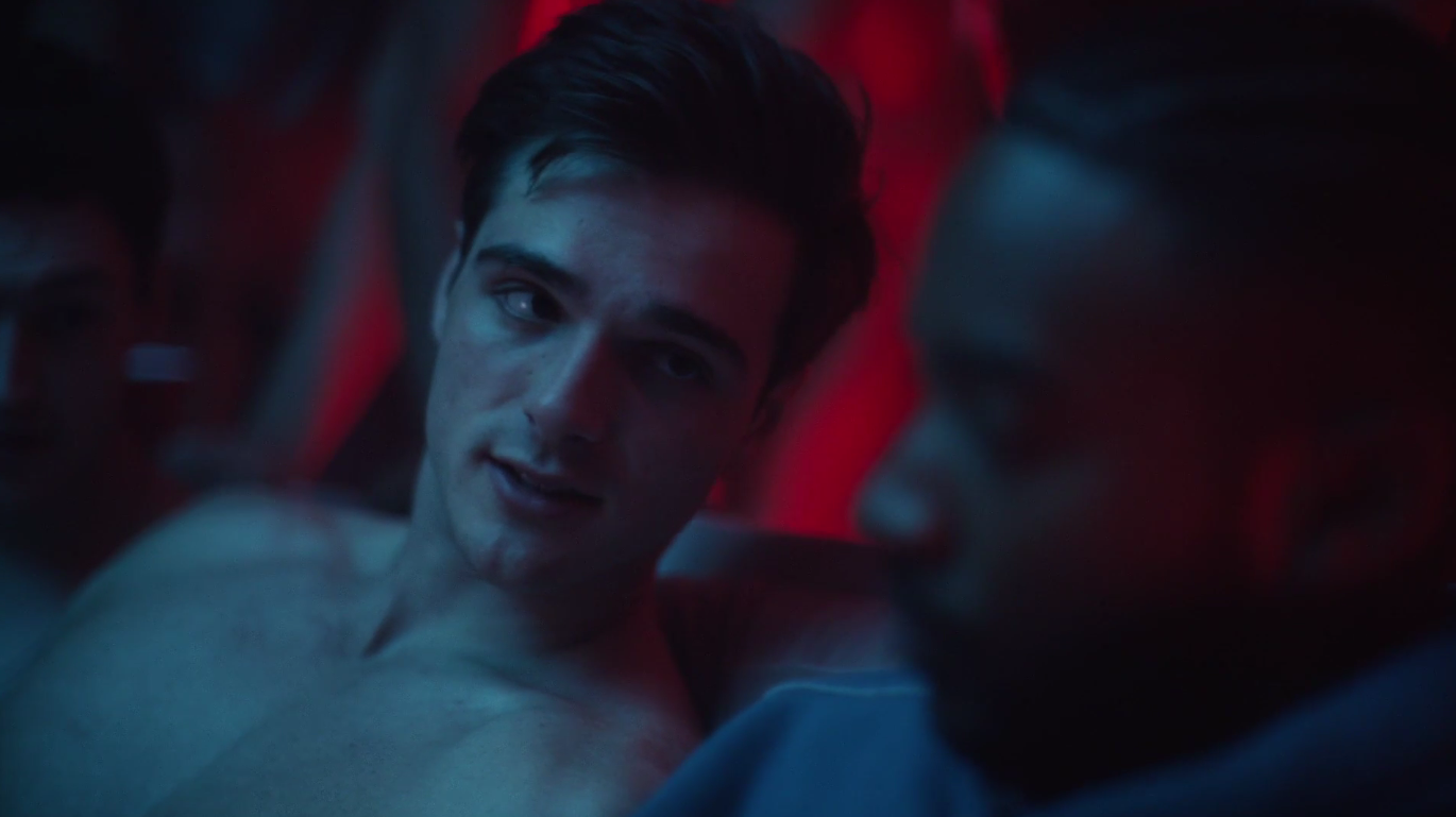 Кадр из сериала "Эйфория" (2019-2026)