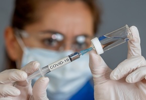 Можно ли делать прививку от ковида при ревматоидном артрите