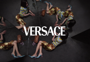 Prada приобрел Versace за 1,4 миллиарда долларов Prada приобрел Versace за 1,4 миллиарда долларов