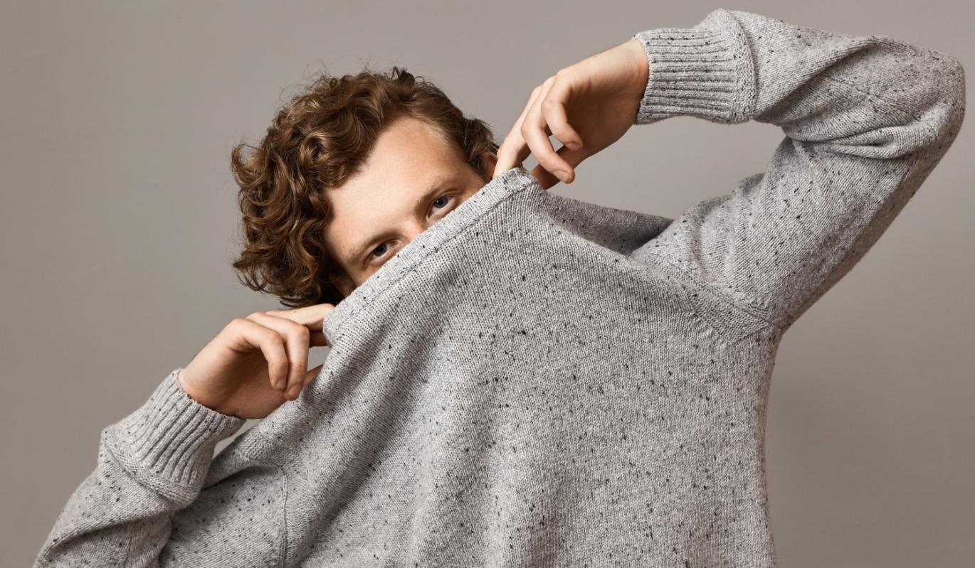 Новый мужской тренд: как связать свитер, который будет говорить о вас