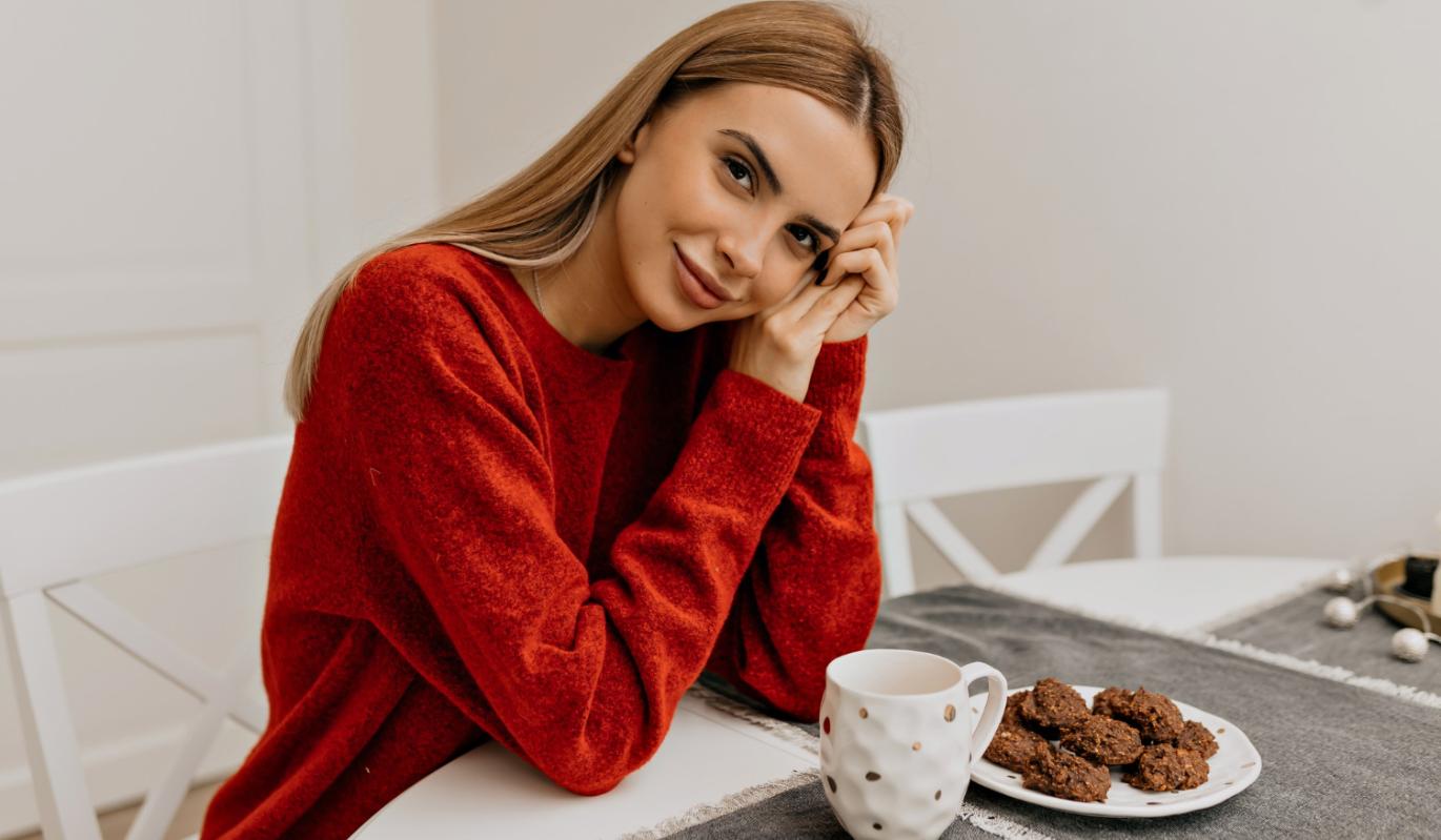 5 способов снизить тягу к сладкому и фастфуду: рабочие методы не объедаться вредной едой