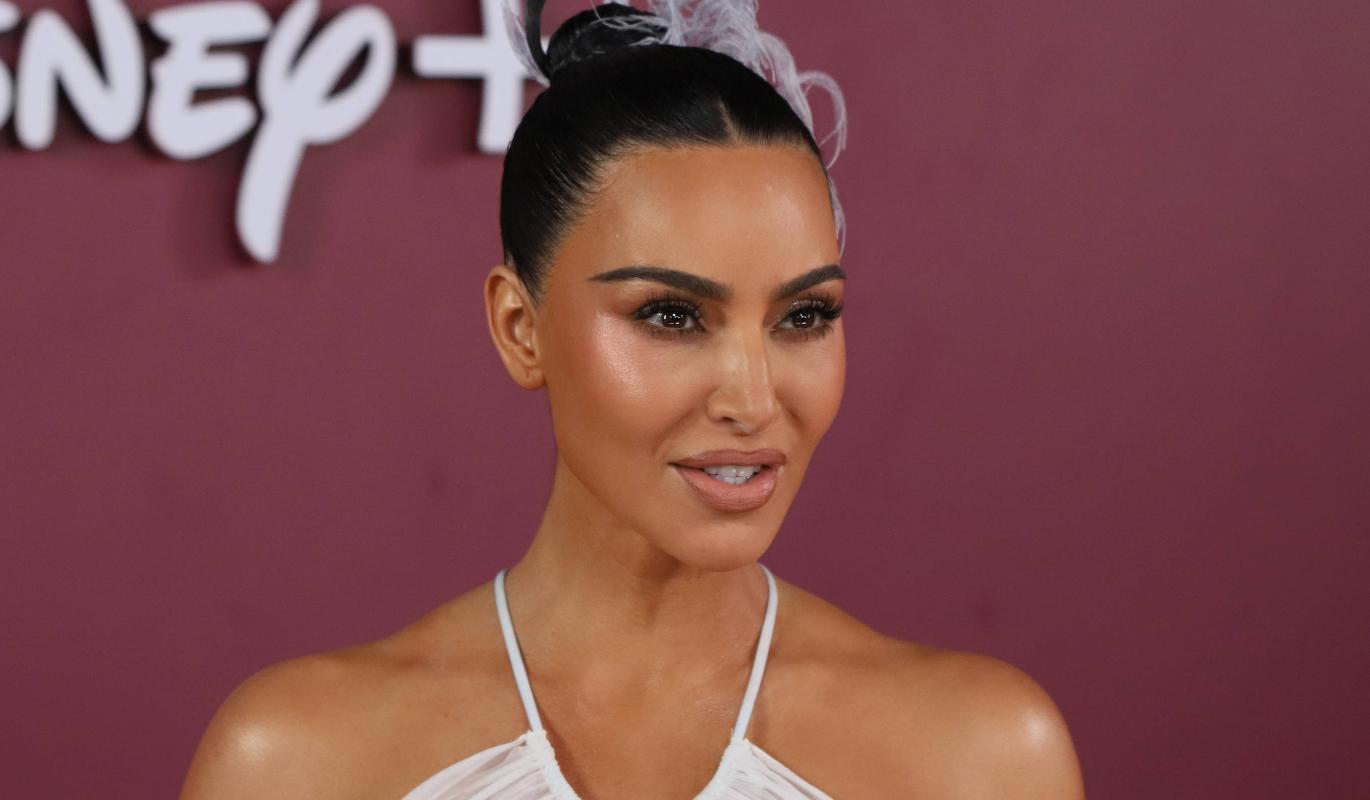 Ким Кардашьян спровоцировала слух о романе с гонщиком "Формулы-1" Льюисом Хэмилтоном