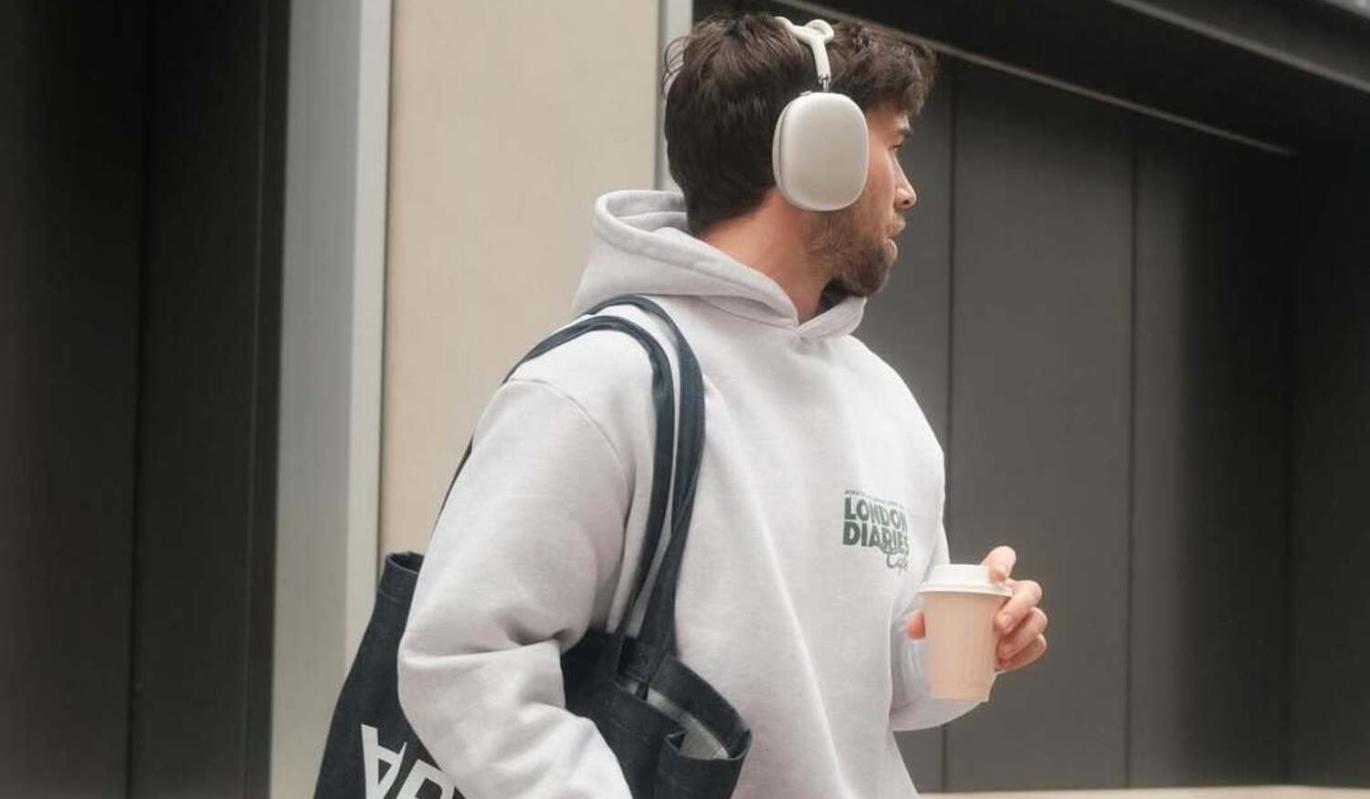 Как носить толстовку мужчине: полный гид по выбору модели и стилизации