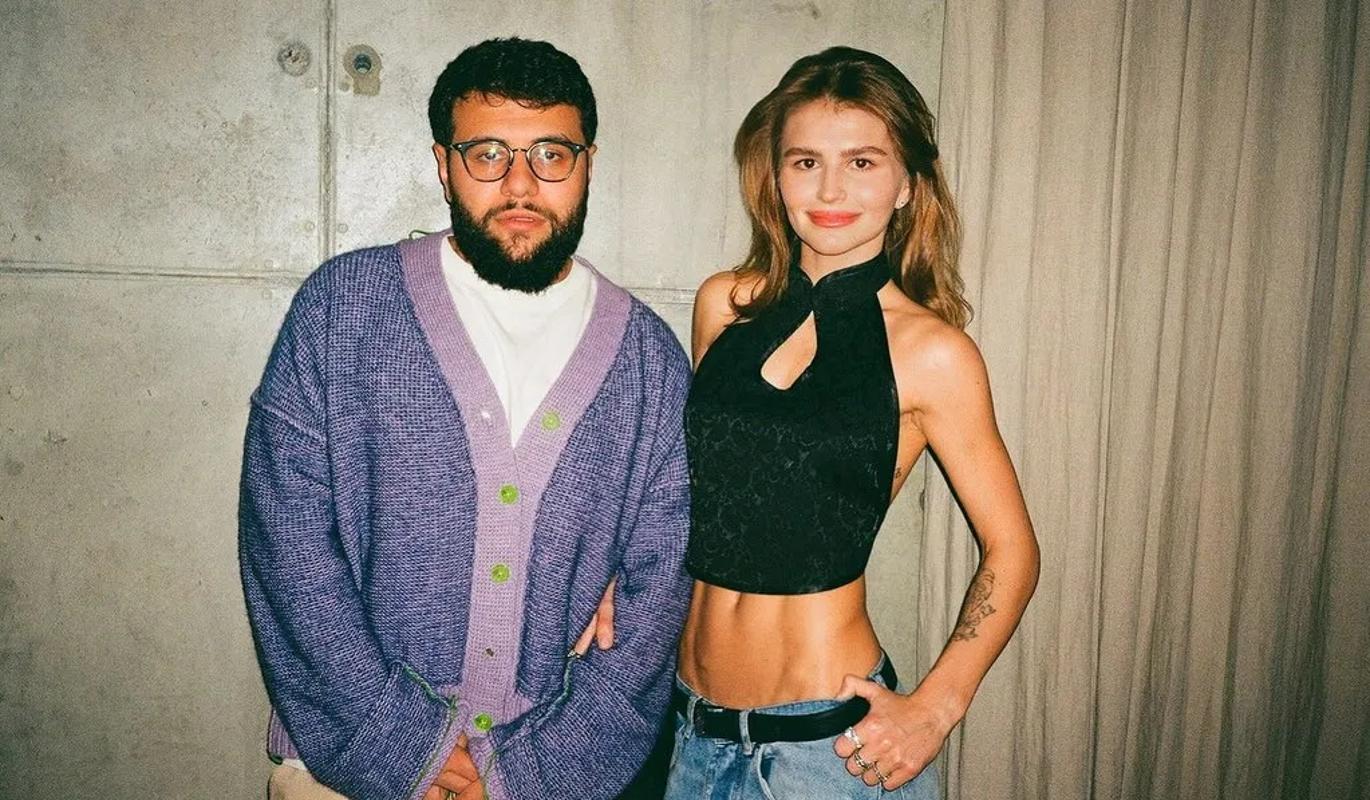 Navai опроверг новость о расставании с Анастасией Мироновой