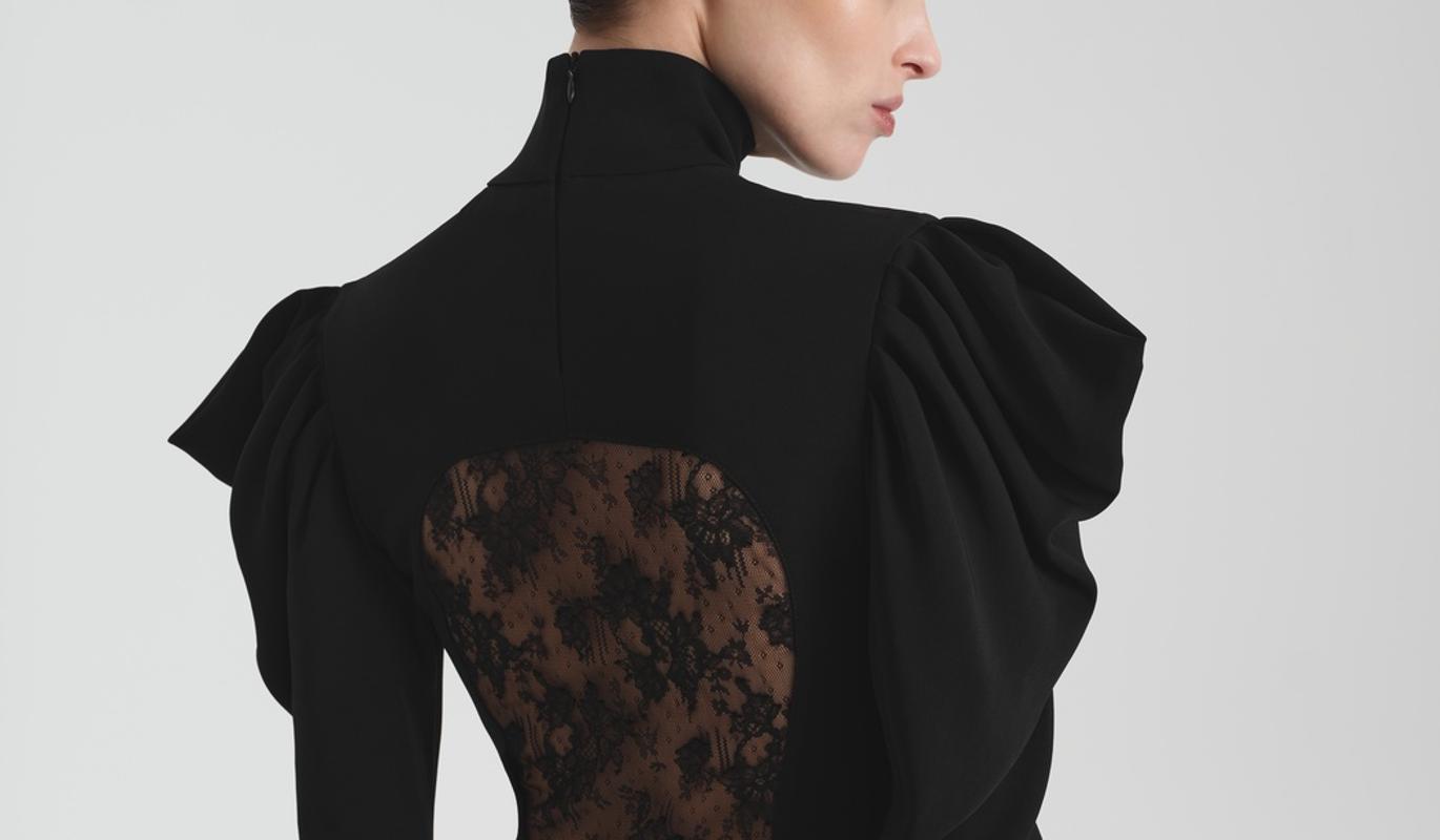 К 8 Марта: подборка самых романтичных платьев