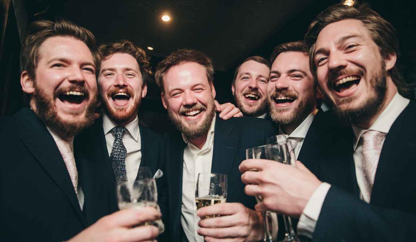 Праздник мужской солидарности в 2026 году: история и смысл