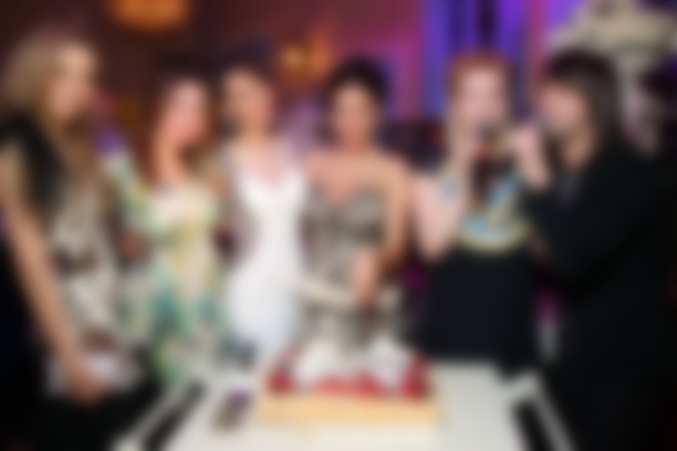 В свой день рождения Татьяна Найник одарила гостей подарками 