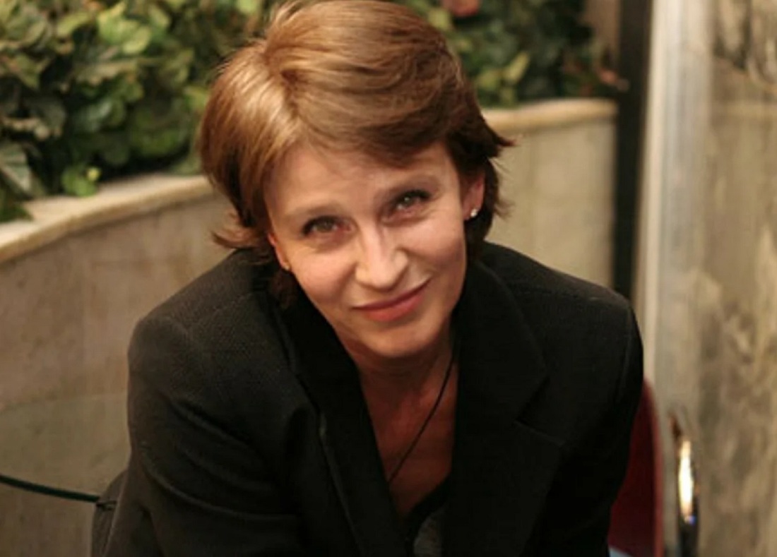 Елене Сафоновой - 65 лет. Рождение старшего сына 25 лет скрывала от его отца, а