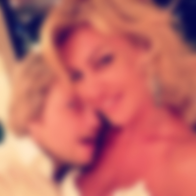 Николай Басков показал публике свою новую подружку