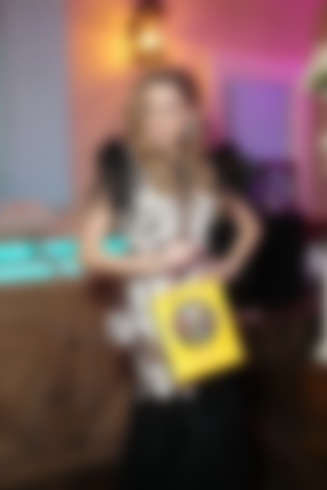 В свой день рождения Татьяна Найник одарила гостей подарками 