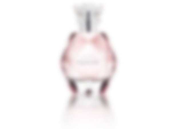 О мечте, тернистом пути и звездном аромате от Avon