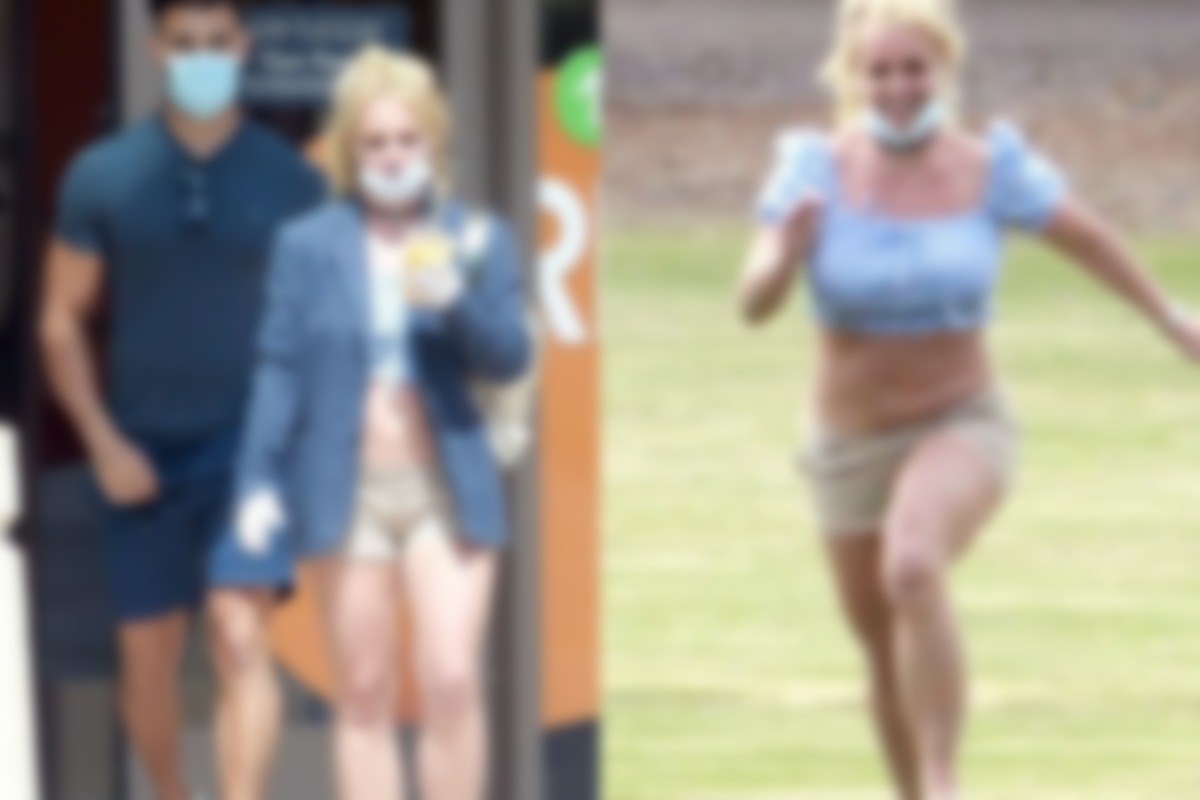 Бритни Спирс попала в объектив папарацци в коротких шортах и топе.