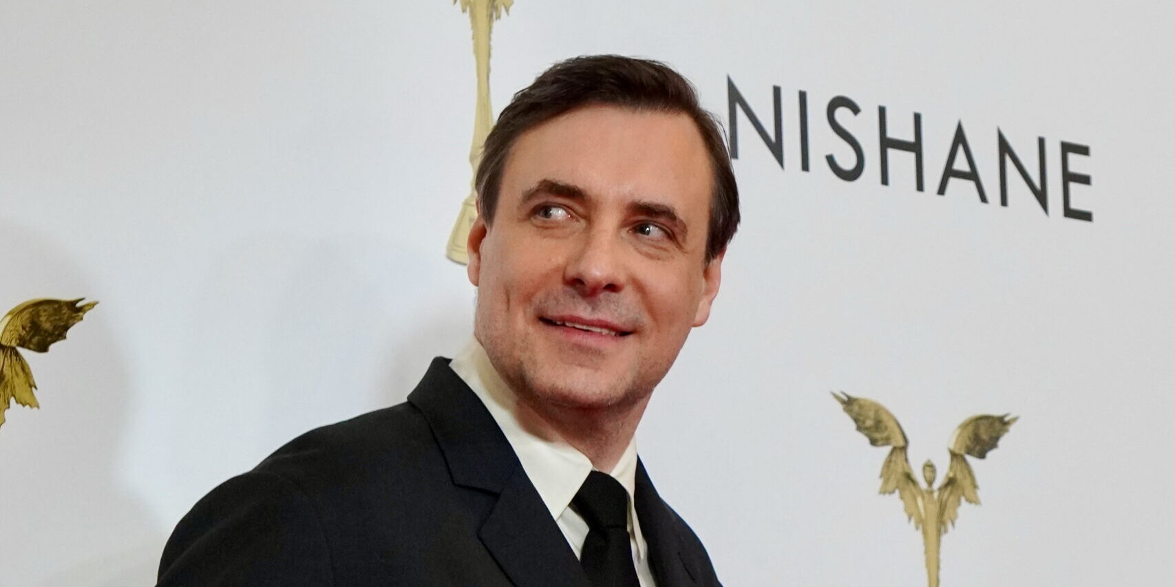 Евгений Цыганов рассказал о музыке, кино и группе «Ме4та».