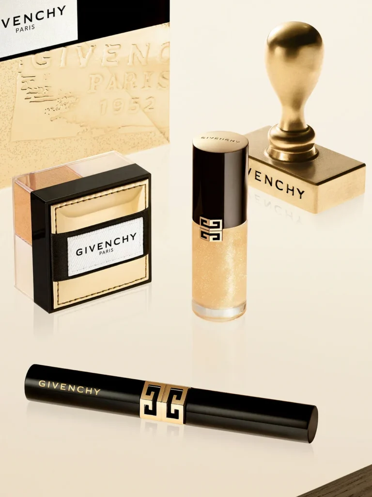 Косметика Givenchy Post Office в золотистом оформлении — Рождество 2026