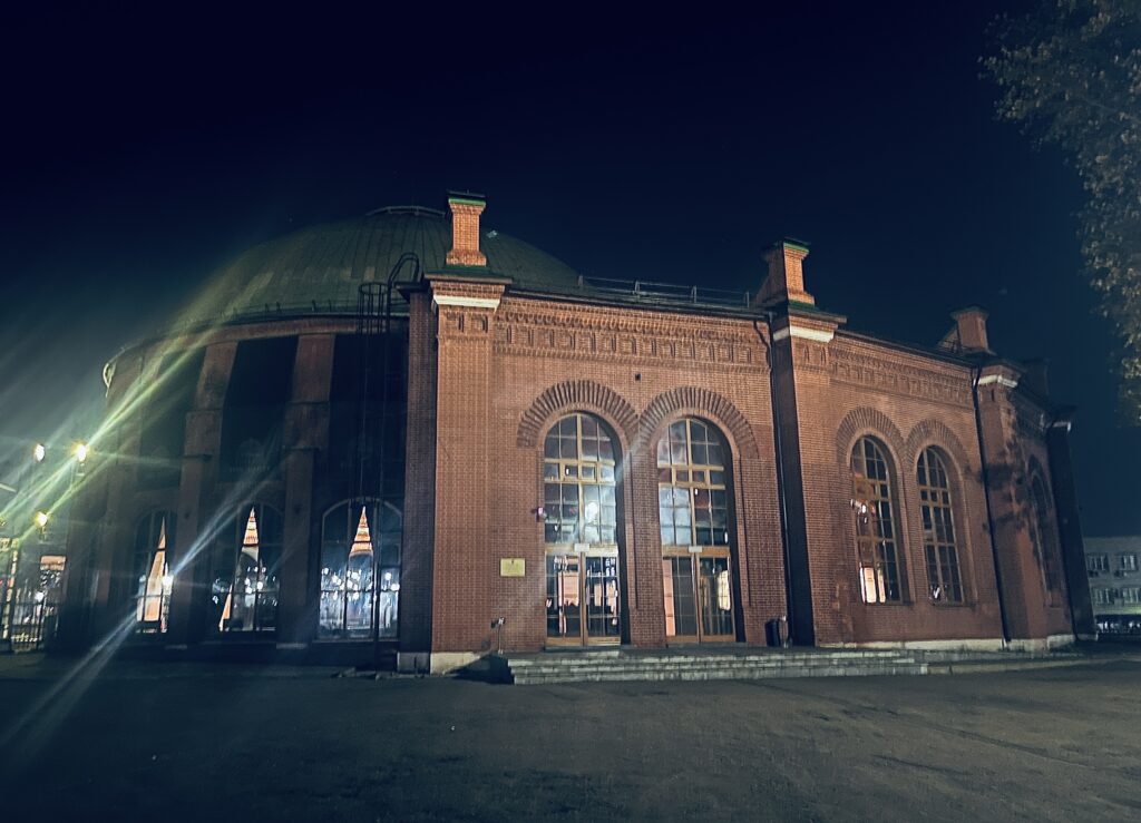 «Заполярье. Смена координат» в «Тон-центре»