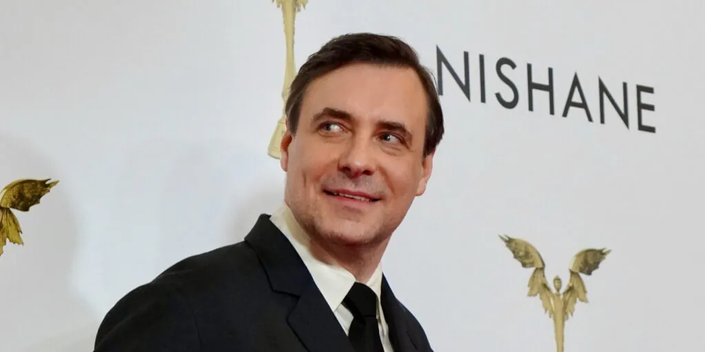 Евгений Цыганов рассказал о музыке, кино и группе «Ме4та».