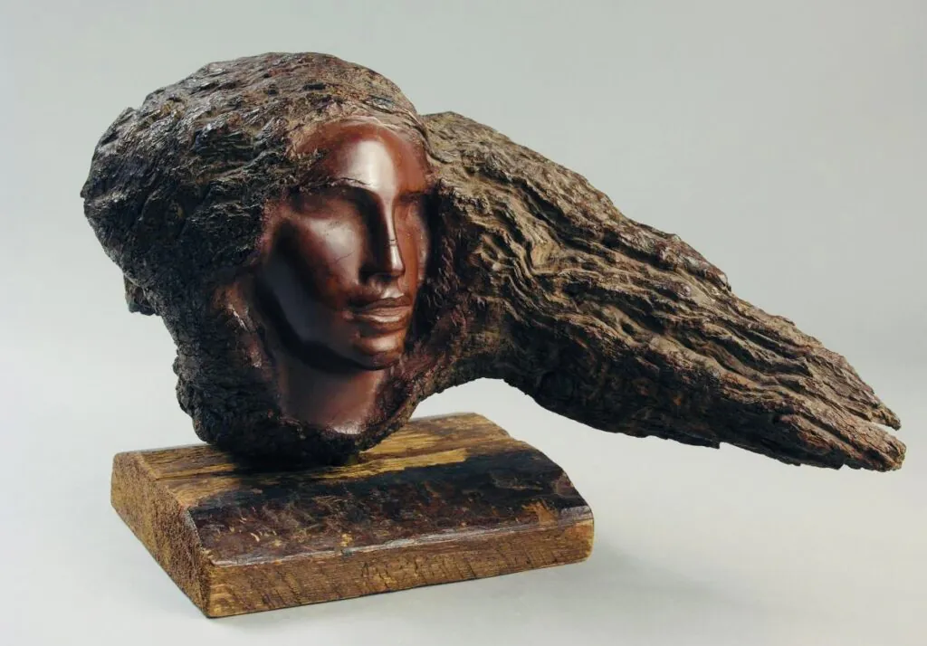 «Женский портрет» (1940) Степан Эрьзи