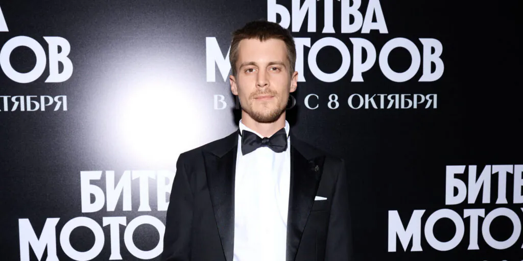 Иван Янковский о фильме «Битва моторов» и работе с Юрой Борисовым.